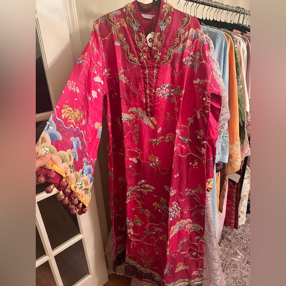 Pakistani clothes Crimson Kaftan - Magenta - Picture 2 of 12
